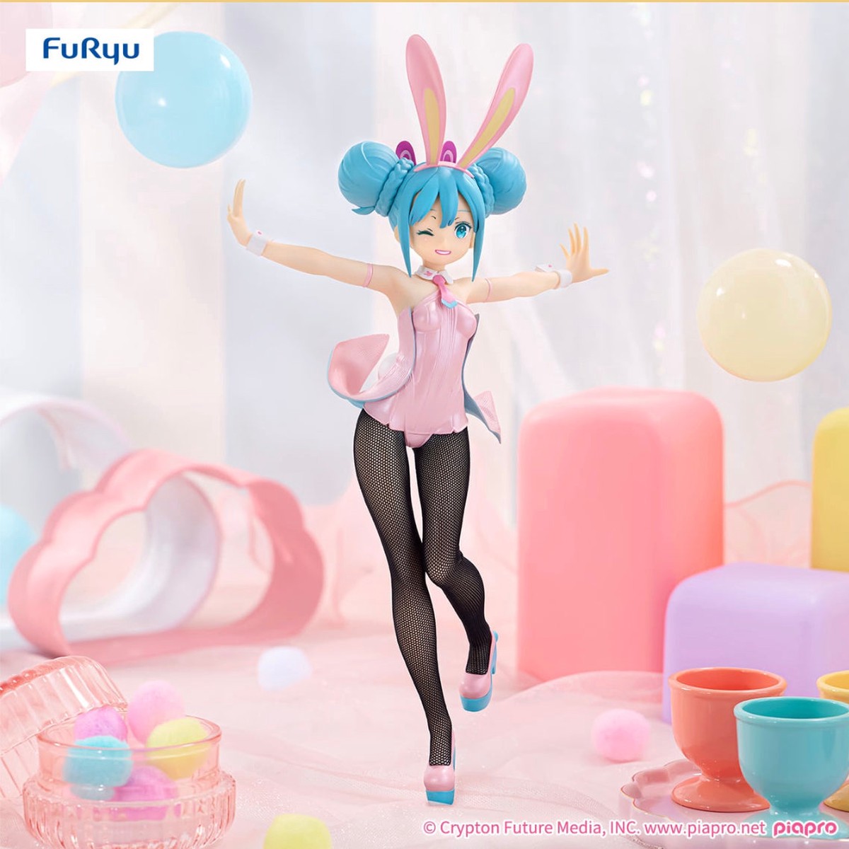 FuRyu BiCute Bunnies Figure - Hatsune Miku - Wink Pearl Pink Color ver