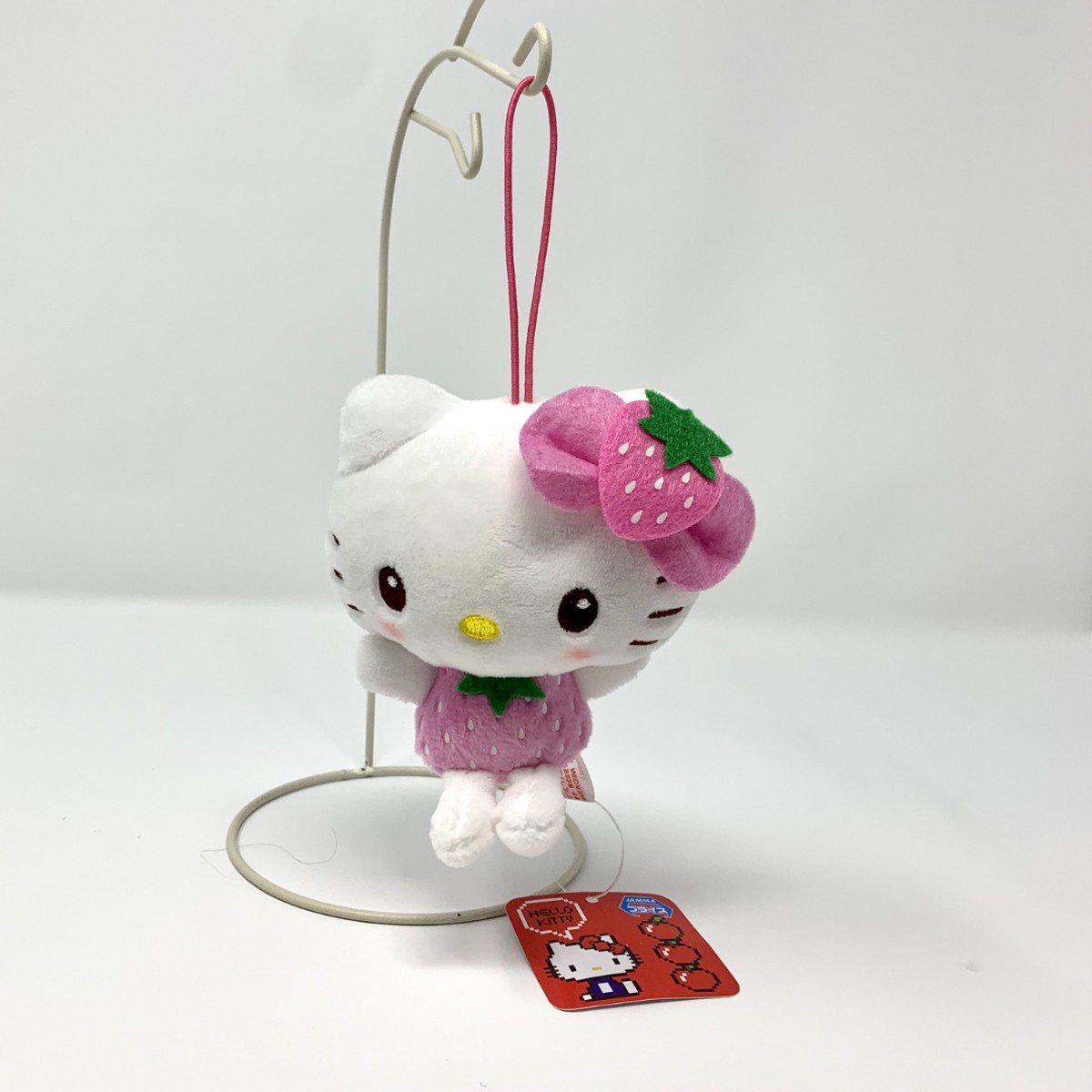 Hello Kitty Mini Mascot (pink strawberry ribbon)