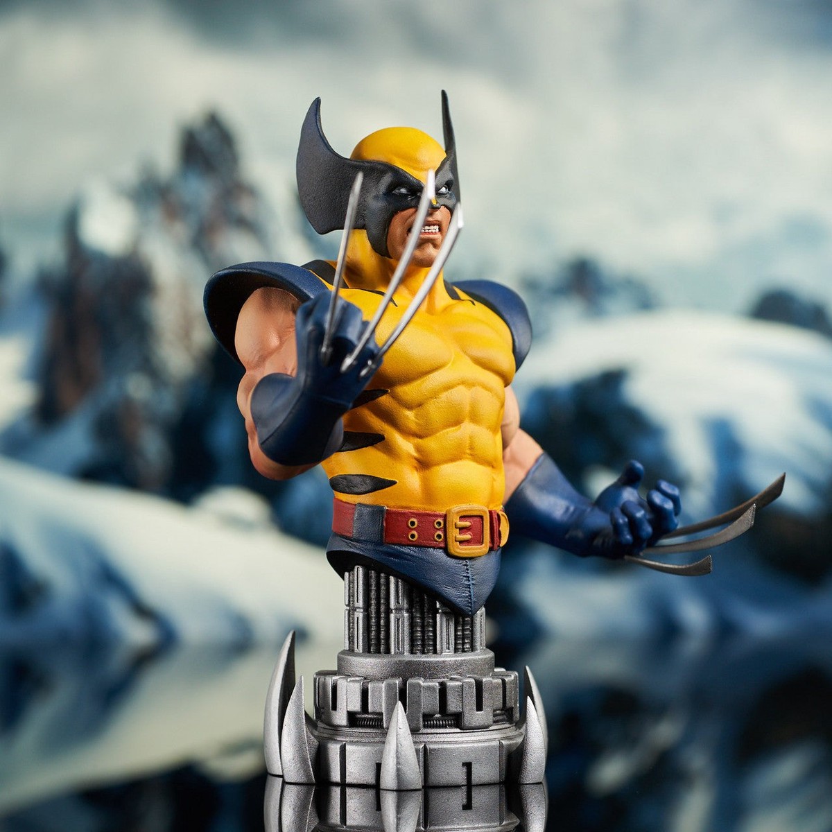 Wolverine (Comic Yellow Suit) Mini Bust - SDCC 2024 Exclusive